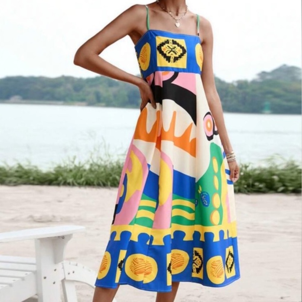 NWOT BOLD PRINT MAXI SPAGHETTI STRAP DRESS - SIZE SMALL